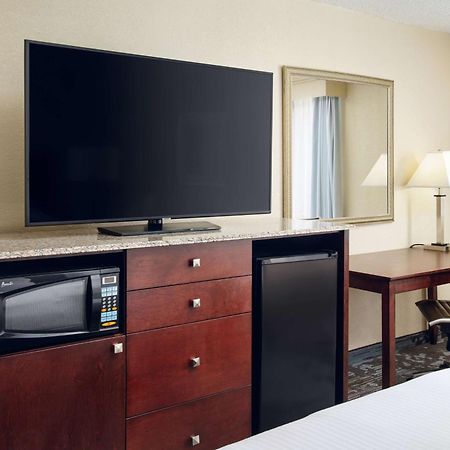 Hotel Doubletree By Hilton Rocky Mount Zewnętrze zdjęcie