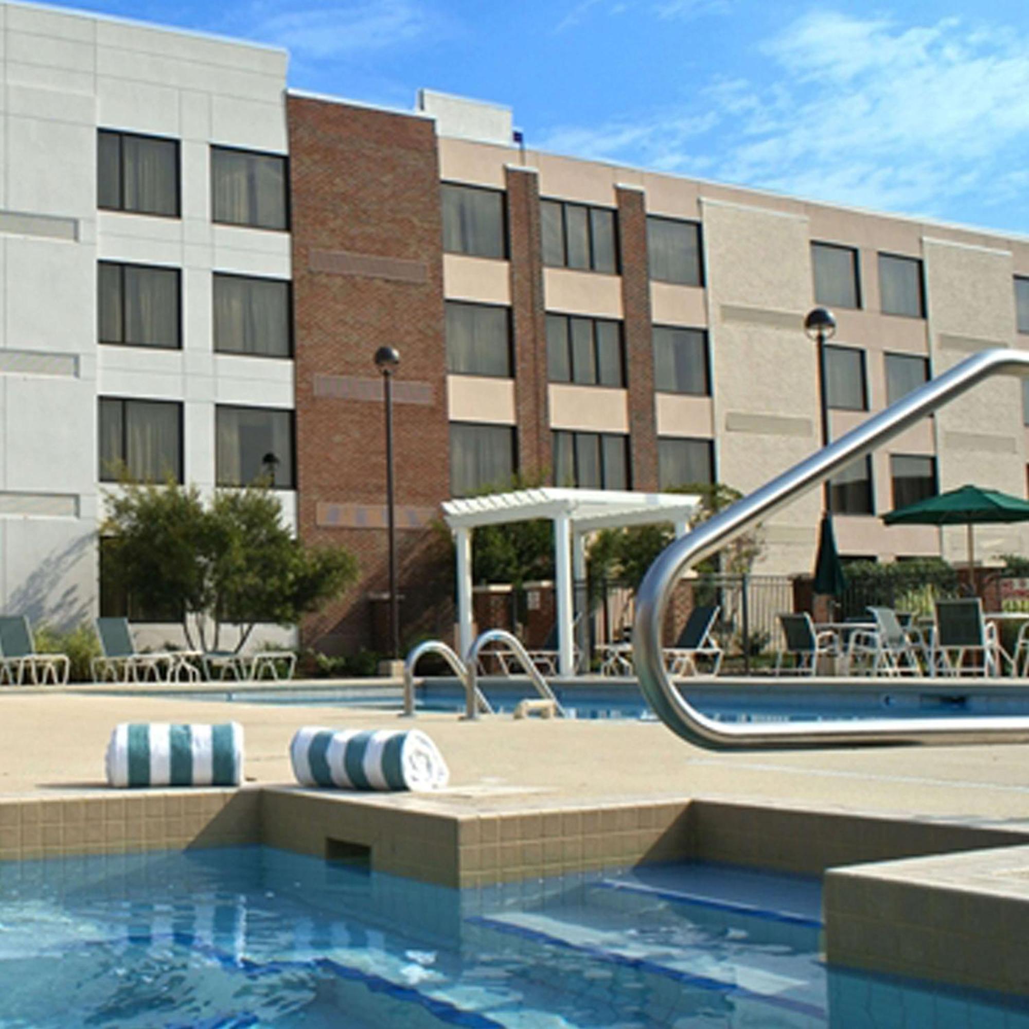 Hotel Doubletree By Hilton Rocky Mount Zewnętrze zdjęcie