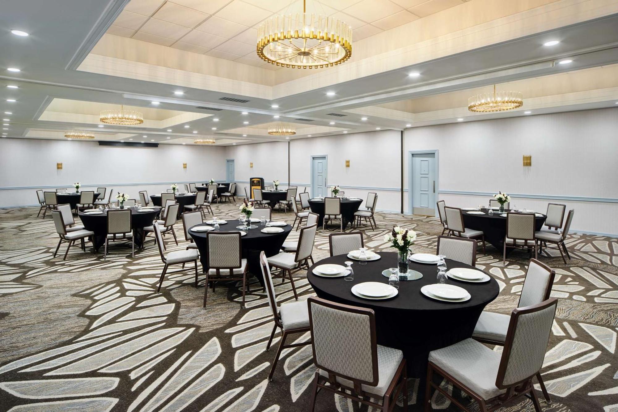Hotel Doubletree By Hilton Rocky Mount Zewnętrze zdjęcie